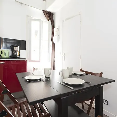 Cosy Monge Studio Apartment *